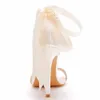 Klänningskor Crystal Queen Sexiga höga klackar pumpar kvinnlig stilett Ankelband Sandaler Silk Ribbon White Women Wedding H240409