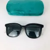 Fashion Gentle monster sunglasses top Big black glasses Beach glasses UV400 g0562 street snap Spice Girl The mirror legs have letters with original box