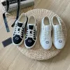 klassisk duk casual sko sommar utomhus tennis kanal sneaker kvinnor basket svart vit tjej låg designer skor vandring män loafer platt walk lyxys kör med låda