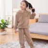 Novo Winter Children Pijamas de lã com capuz de capuz