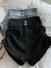 Zoki sexy Shirring Slim Denim Shorts Women Mode koreanische Hochtaille Casual Summer Button passen alle zu Harajuku 240407