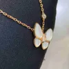 Necclana designer di alta qualità Vancleff per donne v Gold Butterfly Necklace High White Fritillaria Versione CNC Fritillaria Naturale Pendant Rose Gold Originale 1To1