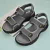 Sandalen schnell trockener Sommer Herren echter Leder Männer Strand weich bequeme Watschuhe im Freien, All-Match Coole Roma Flats