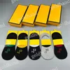 MAN SOCK SOCK SOCK COTON HAUTE QUALLE COTON ABSORBE SUPER SUPER BESOINT SHOWNable Five Pairs Casual Choques