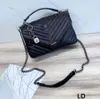 Luxurys Handtasche Totentaschen für Frauen Man Leder Cross Body Designer Bag Dame Geschenk Mode Clutch Unterarm Halbmond Clutch Kette