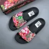 Designer beach slippers luxury rubbers sandals slides women men mules slide print flowers summer ladies fashion casual flat shoes black