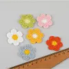 10 PCS Patches en tricot à fleurs brodées rideaux de tissu couvrent les couvertures décoratives autocollants accessoires