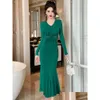 Basic Casual Dresses French Elegant Long Dress Women Retro Green Elastic Twist Diamond Bodycon Ruffles Fishtail Robe Party Banquet Ves Dhbwd