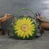 Axelväskor kvinnor unika präglade solros kohud läder mini damer topp små handväskor designer satchel crossbody