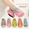 SLIPPER BABY KINDEREN WATER Sport Sneakers Beach Kinderen Zwemmen Aqua Barefoot Shoes Surfing Fishing Diving Slippers voor jongensmeisjes 240408