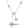 Collier de créateur de haute qualité 1to1 Vancleff pour femmes Pendant quatre feuilles Pendant Six Flower V Gold Placing 18K Rose Gold Collier irrégulier Fashion Simple et avancé