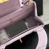 23K Kadın Lüks Marka Kapitone Mor Yağ Balmumu Deri Debriyaj Çantaları Altın Zincir Crossbody Omuz Çantaları Klasik Mini Elmas Kafes Çantası Vanity 20x12cm