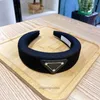 Designer PD Letter Luxury pannband Hårband för kvinnor Girl P Brand Elastic Headband Sports Fitness pannband Head Wrap 13 Färg