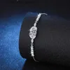 Bracelet en diamant en forme de fleur 1ct Bracelet pour femmes en diamant en forme de fleur