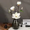 Fiori decorativi 75 cm Touch reale Magnolia Fiore artificiale 3 teste Pu White Wedding Home soggiorno decorazione da giardino decorazione balcone falsa