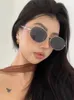 2024 Classic Metal Sungass Sungasses Fashion Designer Cat Eyes Lunettes de soleil ovales Lunettes Sun Goggle Beach pour homme Eyeglass UV400 Protection Designer Eyewear avec étui