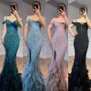 Prom Green Mermaid Sexy High Split Off Axel Evening Dresses Feather Pärlade klänningar Långt för Women Party