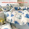 Conjuntos de cama Conjunto de 4 peças Consolador macio e confortável para ser adequado para quatro estações adequadas para o dormitório do quarto amor