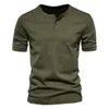 Casual shirts voor heren zomer Henley kraag t-shirt mannen casual korte mouw solide kleur casual heren ademende tops tees mode fundamentele t-shirt voor man 2449