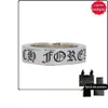 Дизайнерские сердечные кольцо для женщин мужские мужчина роскошная классическая CH Band Fashion Unisex Cuff Пара Chromees Gold Jewelry Gift UFKC