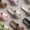 Slippels kruis grens eva voor thuisgebruik, dameshuis, badkamer, badkamer, antislip, zomerkleding, koele slippers buiten, herenvoeten voelen