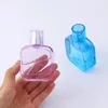 Bouteilles de rangement 1pc 50 ml en verre carré Portable Perfume Perfume Cosmetic Emballage Rempillable vide