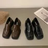 Spring automne à semelles épaisses Single Single Femme 2023 New Square Toe Mandis British Style Small Leather Chaussures