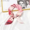 Eşarp % 2021 İpek Eşarp Kadın Kare Eşarplar Çiçek açan Çiçekler Baskı Neckerchief Kadın Fullarca İpek Hijab Yeni Headband240409