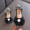 Sneakers Girls Shoes Round Toe Ankle Strap Sandals Pearls Heart Sequined Cloth Dance Performance Shoes Mary Jane Summer Shoes Kids 152a