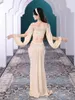 Scen Wear Belly Dance Dress for Women Mesh Pearls Sleeves Top Long Kjol 2st Suit Oriental Disumes Set Practice Outfits