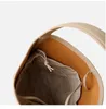 Omuz Çantaları Cowhide Buck Torbası Tembel stil Büyük Kapasiteli Tote İşe Gidilebilir Lüks Tasarımcı Çantalar Yüksek Kalite 2024