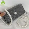 Sacs à bandouliers pu en cuir brillant Diamond Trend Women Messenger Fashion Pearl Chain Luxurious Small Square Crossbody