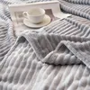 Decken umarmt Decke eignen sich für Sofasbetten-Blankets 100x70 cm weiche und plüschige leichte Winterflanell-Bürobetten