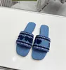 Designer's new summer women's slippers made of denim material paired with embroidery fashionable and beautiful 35-42size