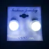 10pcs (5PAIRS) White Flash Orecchings unisex LED lampeggiante Clip Light su Earring Ear Stup Disco Disco Disco