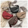 Sacs à bandouliers Fashion Simply Pu Leather Crossbody Sac pour femmes Messenger Lady Travel Small Sacbag Coffre Satchels Designer