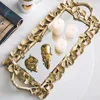 Dekorativa figurer Spegelharts Tray Gold Ginkgo Leafe Storage European Retro Rektangulära smycken Display Plate Dessert Snack Home Decor