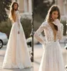 Robes de mariée princesse Berta Sexy Manches longues V Neck Lace Bridal Bridal Applique Backless Beach Robe de mariée plus taille Vestidos2085296