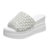 2024 Summer New Style Outward Wearing Matsu Cake Thick Sole High for Women's Sequin Pearl Slop Heel Cool Slippers