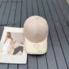 Tappi a sfera Designer di lusso Cappone da baseball Cappello da sole Visor per uomini e donne in stile classico comodo traspirante e comodo da indossare molto bella Y240409