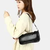 バッグファッションワニパターン肩の女性バゲットメッセンジャーバッグPUレザーシンプルな脇の下ハンドバッグ財布