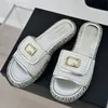 Designer Slippers Small Fragrant Woven Slippers Women Flat Sandals Metal Buckle Leather Fashion Summer Beach Slippers White Flat Beach Party Shoes Top Quality