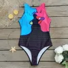 Nuovo costume da bagno monopezzo a caldo che venduto da donna senza manica un costume da bagno europeo da bagno in Europa e America