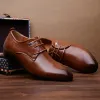 Boots 2019 Sellos de venta de hombres Hot Mens Zapatos para hombres de estilo británico Lace up punteado de punta baja de 2 colores JKM8 gran tamaño JKM8