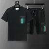 Lüks Tasarımcılar Erkek Trailsuits Tişört Setleri İşlemeli Mektup Moda Spor Giyim Takım Erkekler Giysileri Yaz Koşuyor T-Shirt Kısa Kollu Spor İki Parçalı Tee
