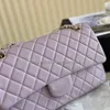 Einzelhandel Luxusbag Shop 90% Duftfabrik Großhandel Kleiner hoher Sinn 2024 Lingge Neue Frauenkette Temperament Single Schulter Msger Purple Serie 25/23 cm