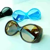 Kadınlar için Siberpunk Güneş Gözlüğü Güneş Koruma Fütüristik Stil Dairesel Zayıflama Etkisi UV Teknoloji Visörleri