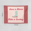 Tapisserier Save A Horse Ride Cowboy Typography and Boot Graphic med Pink Font Tapestry Eesthetics For Room Bedroom Decoration