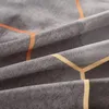 Set di biancheria da letto Copertura di lusso premium Copertura per trapunta in oro Elementi geometrici Ronnie Set (nessun foglio)