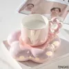 Tazze di tazza di caffè in ceramica fiore di tazza di tazza ad alta bellezza femmina senior senio latte fufu set di regalo di compleanno decorazione per la casa pomeriggio